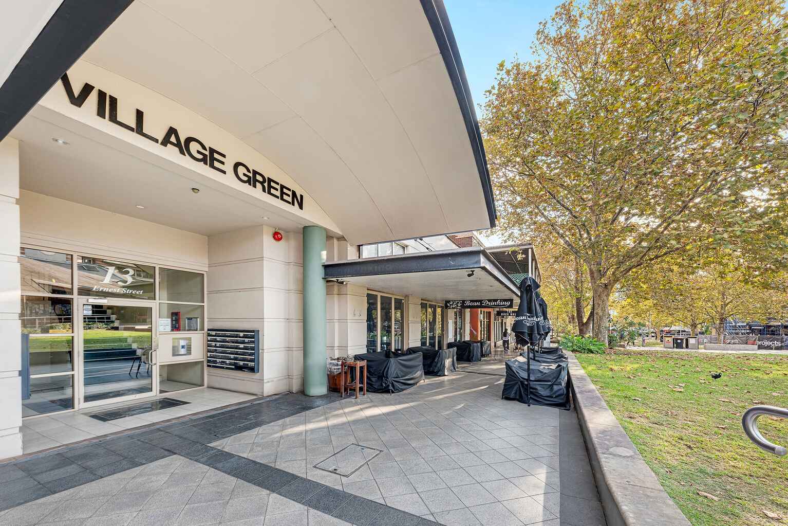 18/13 Ernest Street Crows Nest