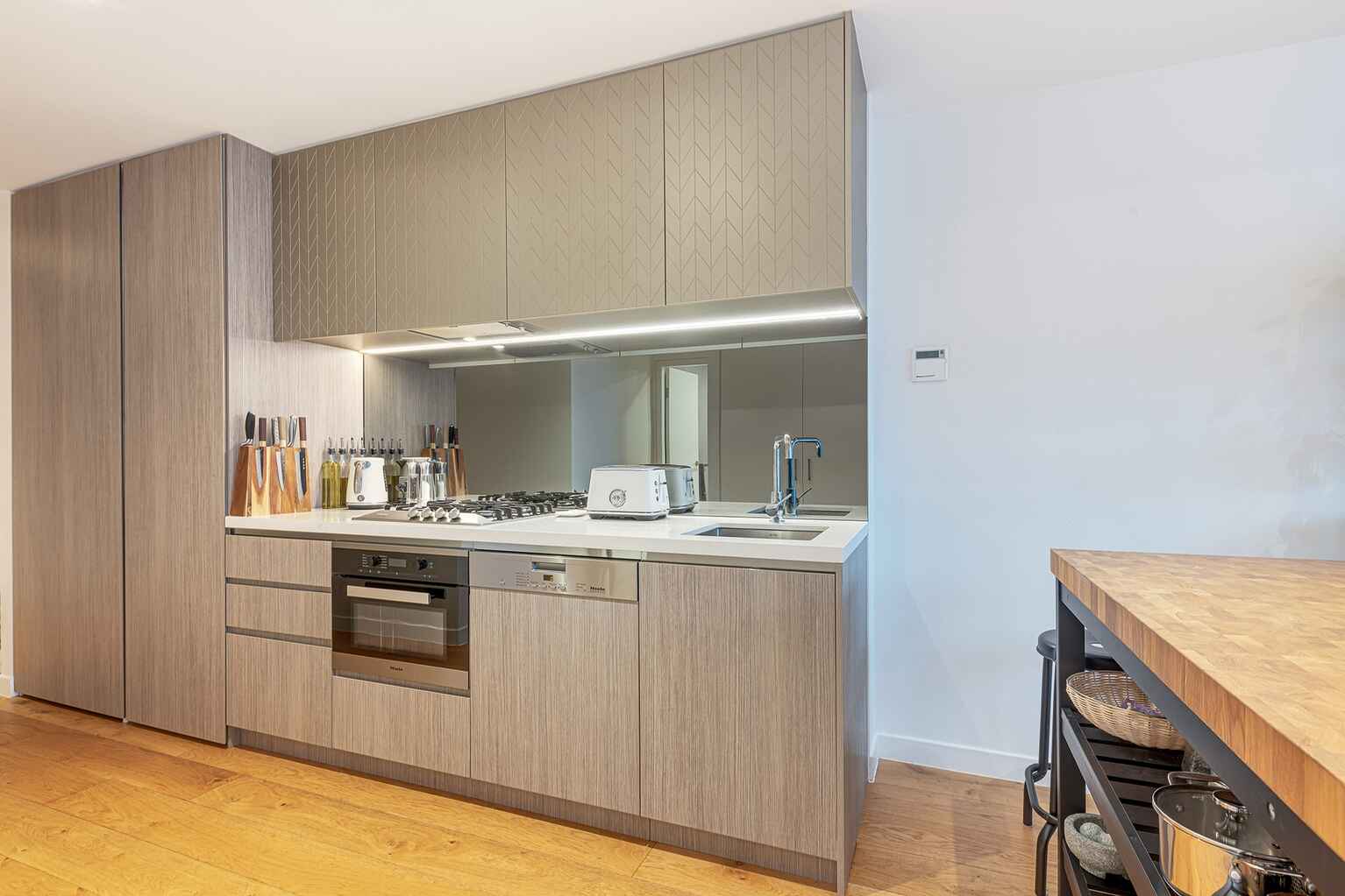 916/225 Pacific Highway North Sydney 916/225 Pacific Highway North Sydney