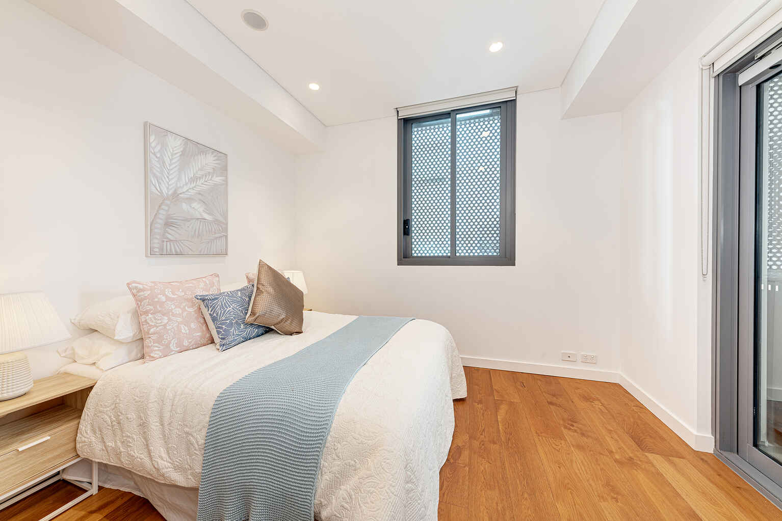 1609/221 Miller Street North Sydney