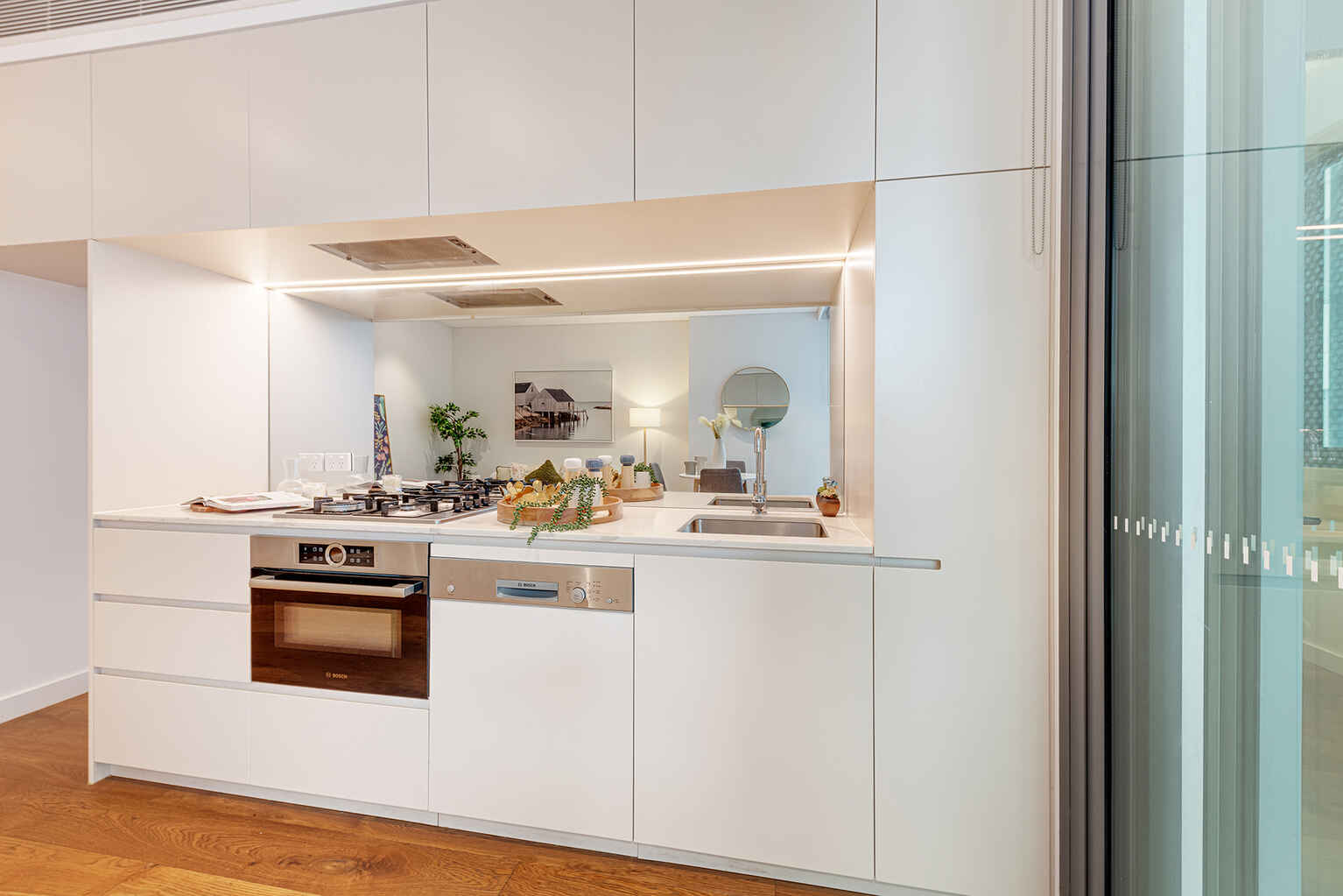 1609/221 Miller Street North Sydney