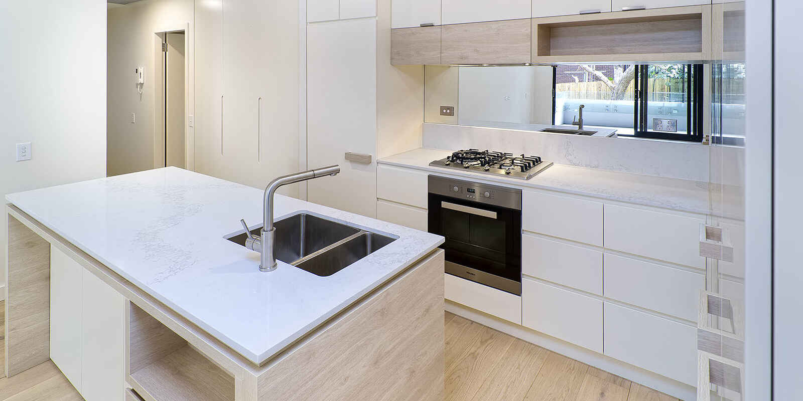 210/30-34 Henry Street Gordon