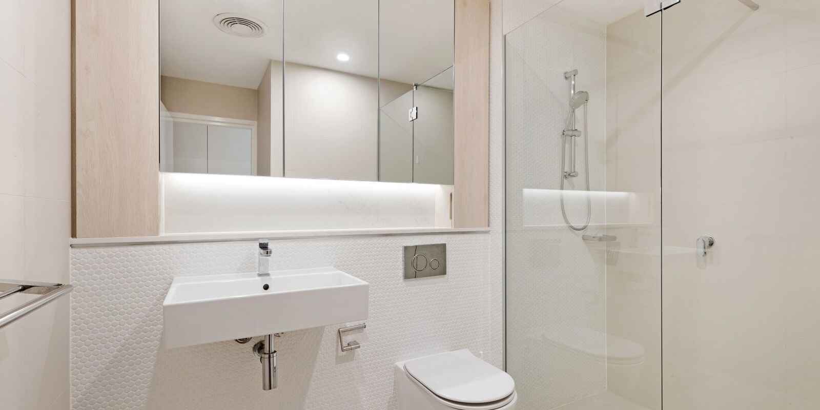 210/30-34 Henry Street Gordon