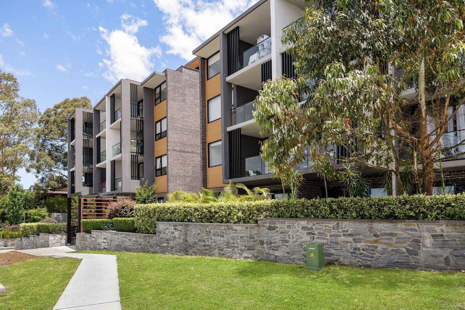 210/30-34 Henry Street Gordon 210/30-34 Henry Street Gordon