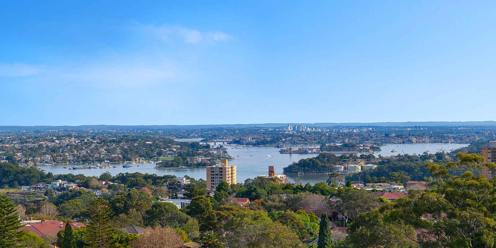 1308/225  Pacific Highway North Sydney