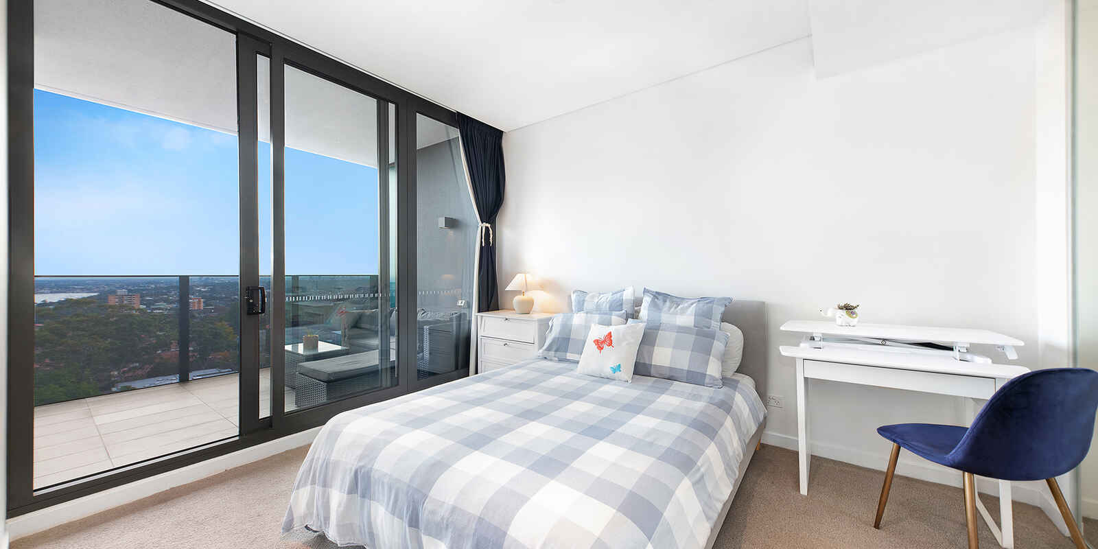 1308/225  Pacific Highway North Sydney