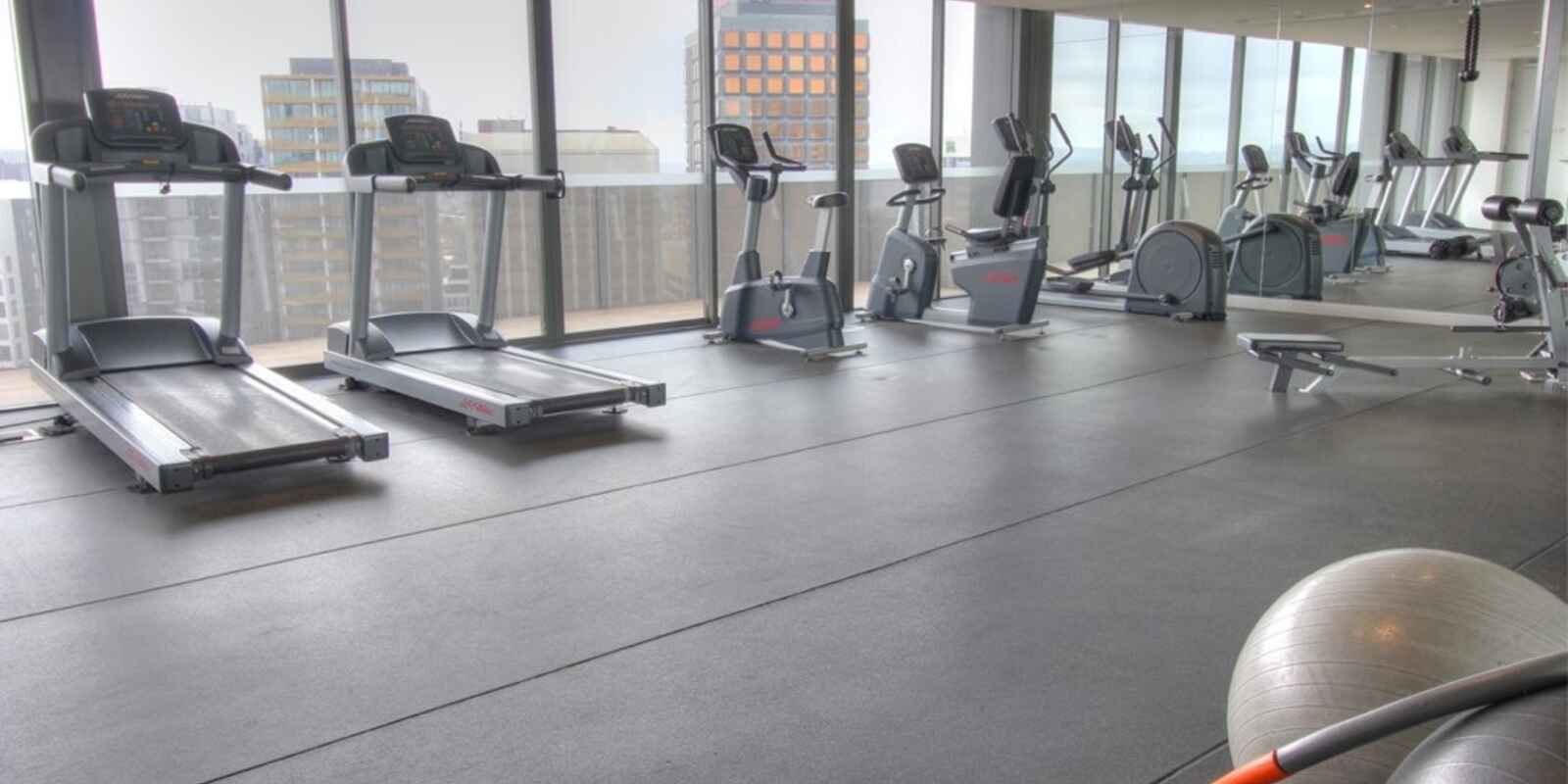 1308/225  Pacific Highway North Sydney