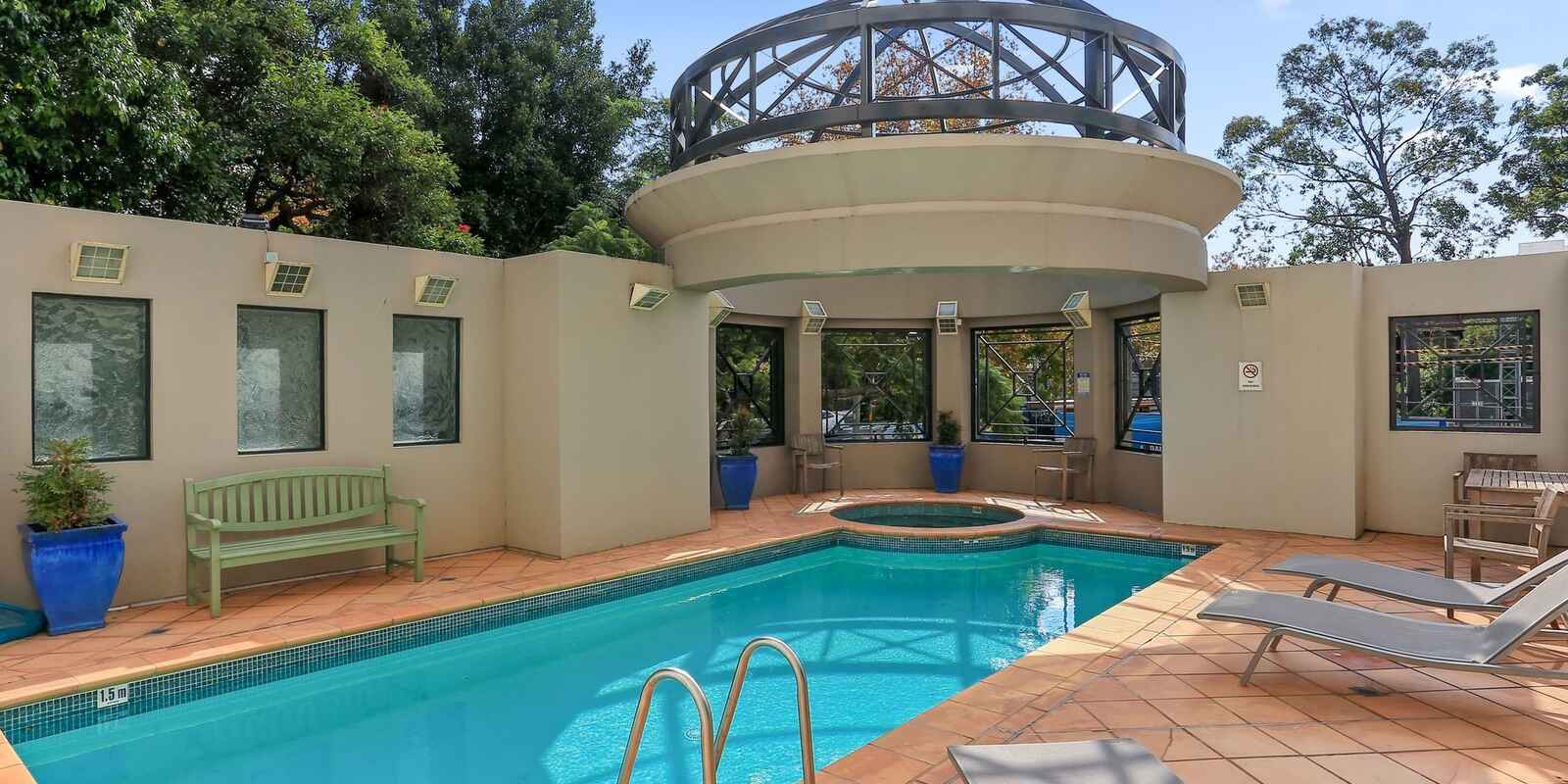 65/237 Miller Street North Sydney 65/237 Miller Street North Sydney