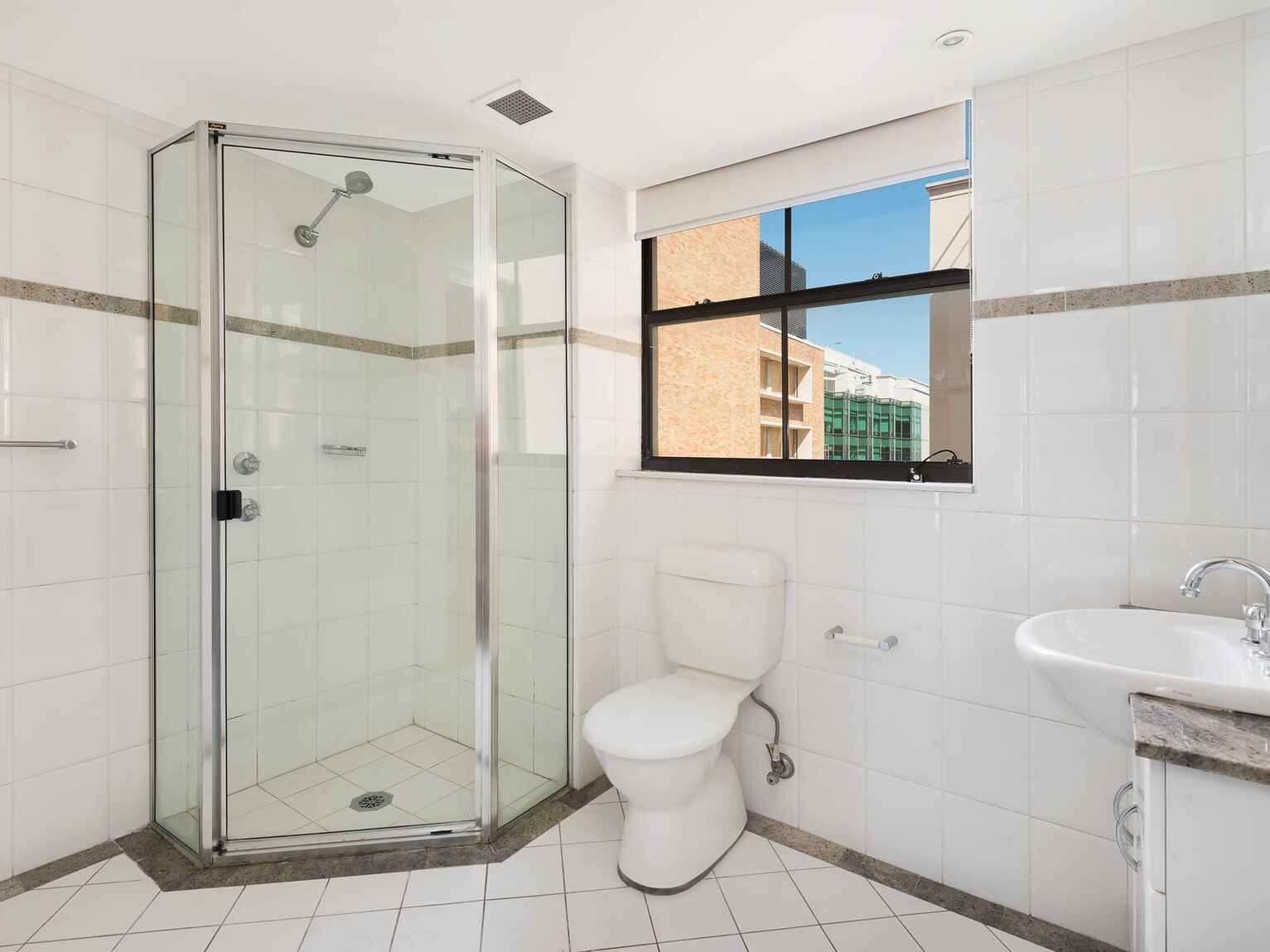 803/9 William Street North Sydney