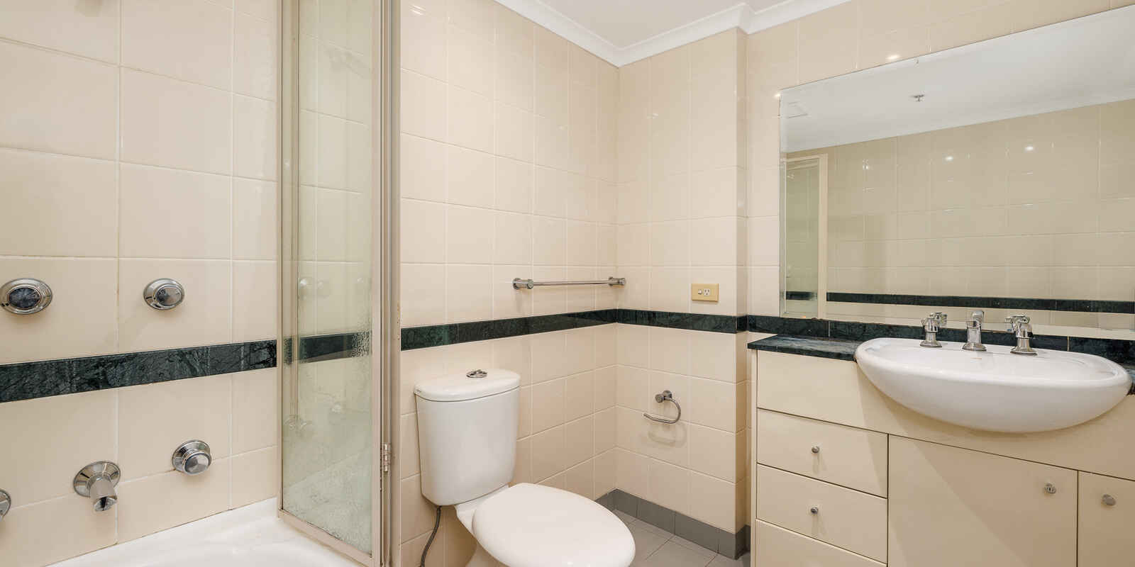 48/237 Miller Street North Sydney 48/237 Miller Street North Sydney