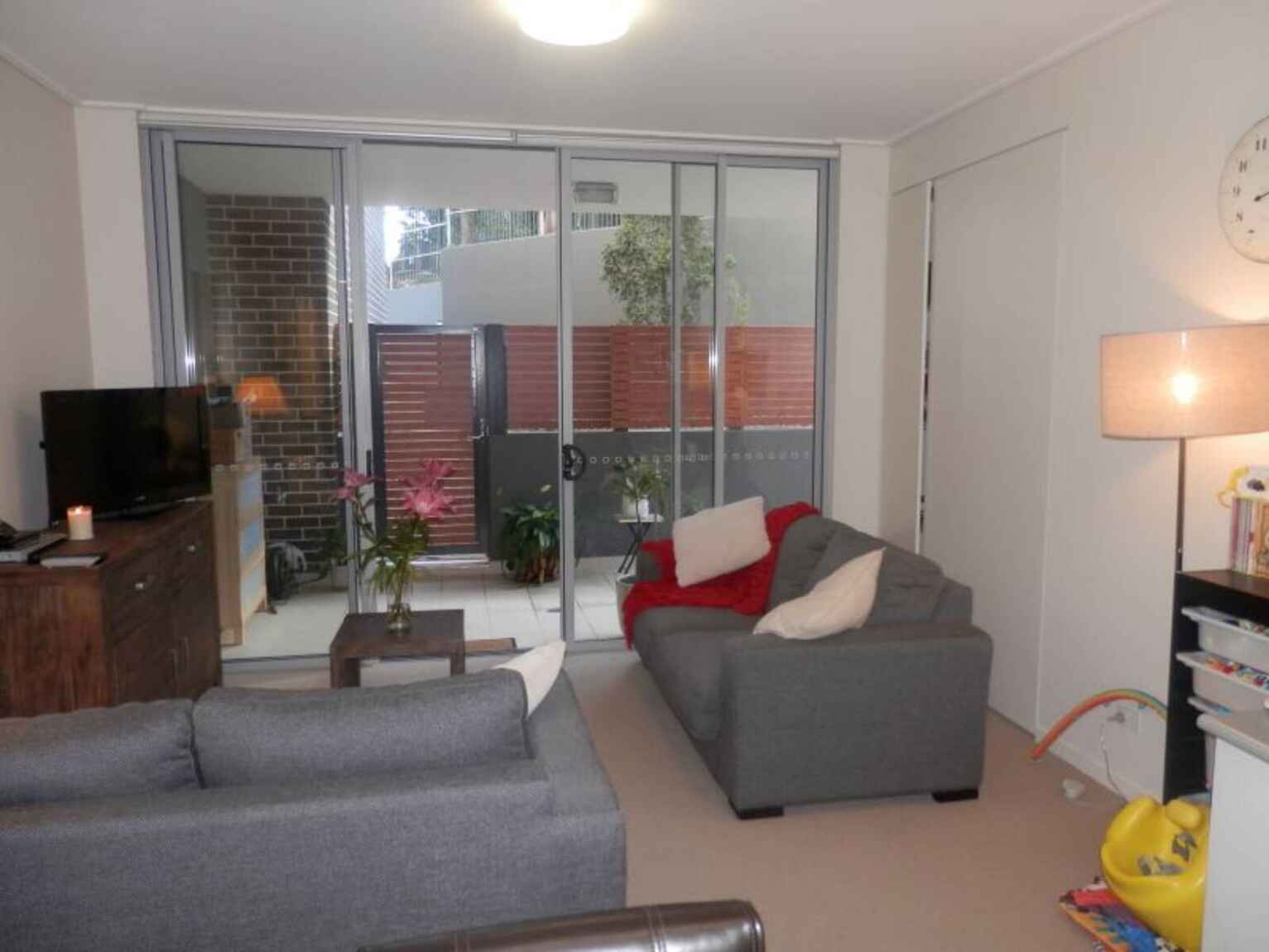 6101/1 Nield Avenue Greenwich 6101/1 Nield Avenue Greenwich