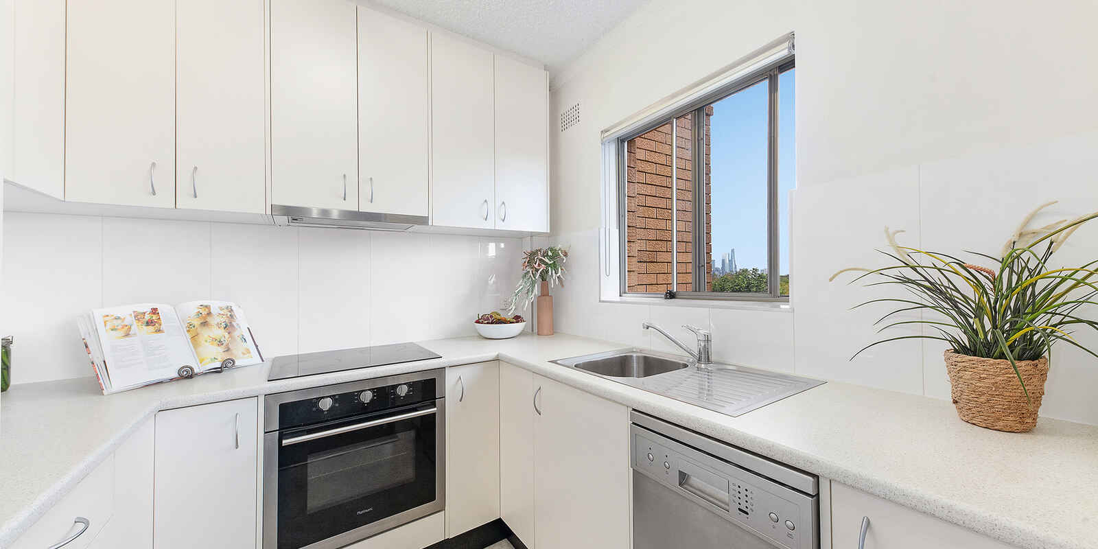 16/19 Shirley Road Wollstonecraft