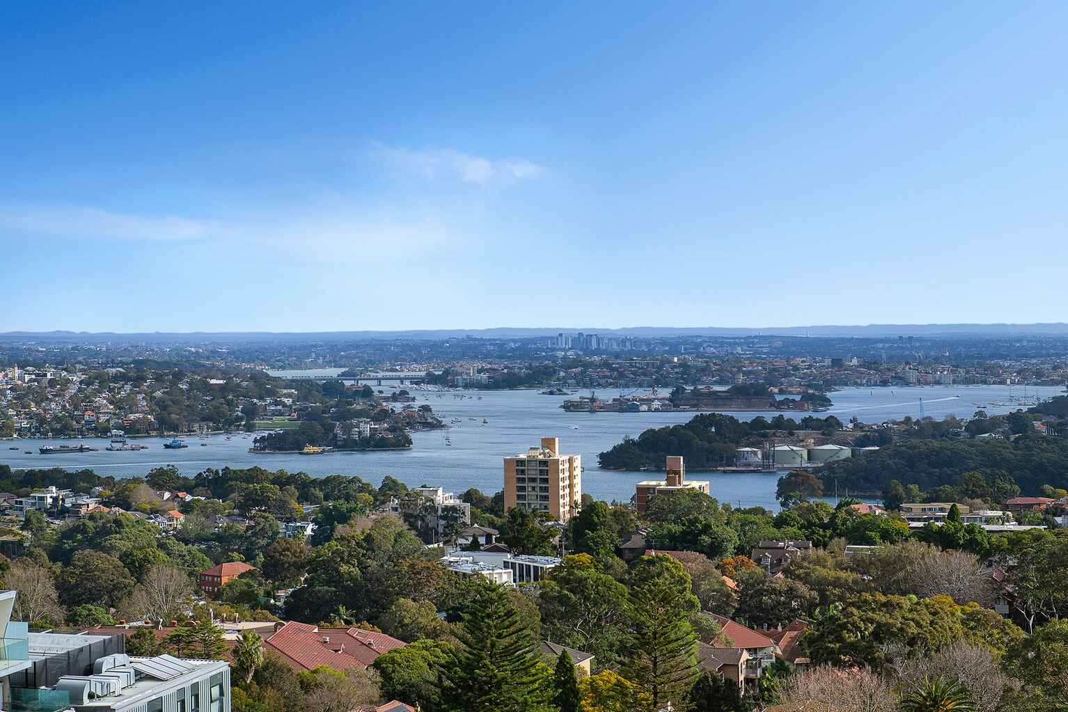 1601/211 Pacific Highway North Sydney 1601/211 Pacific Highway North Sydney