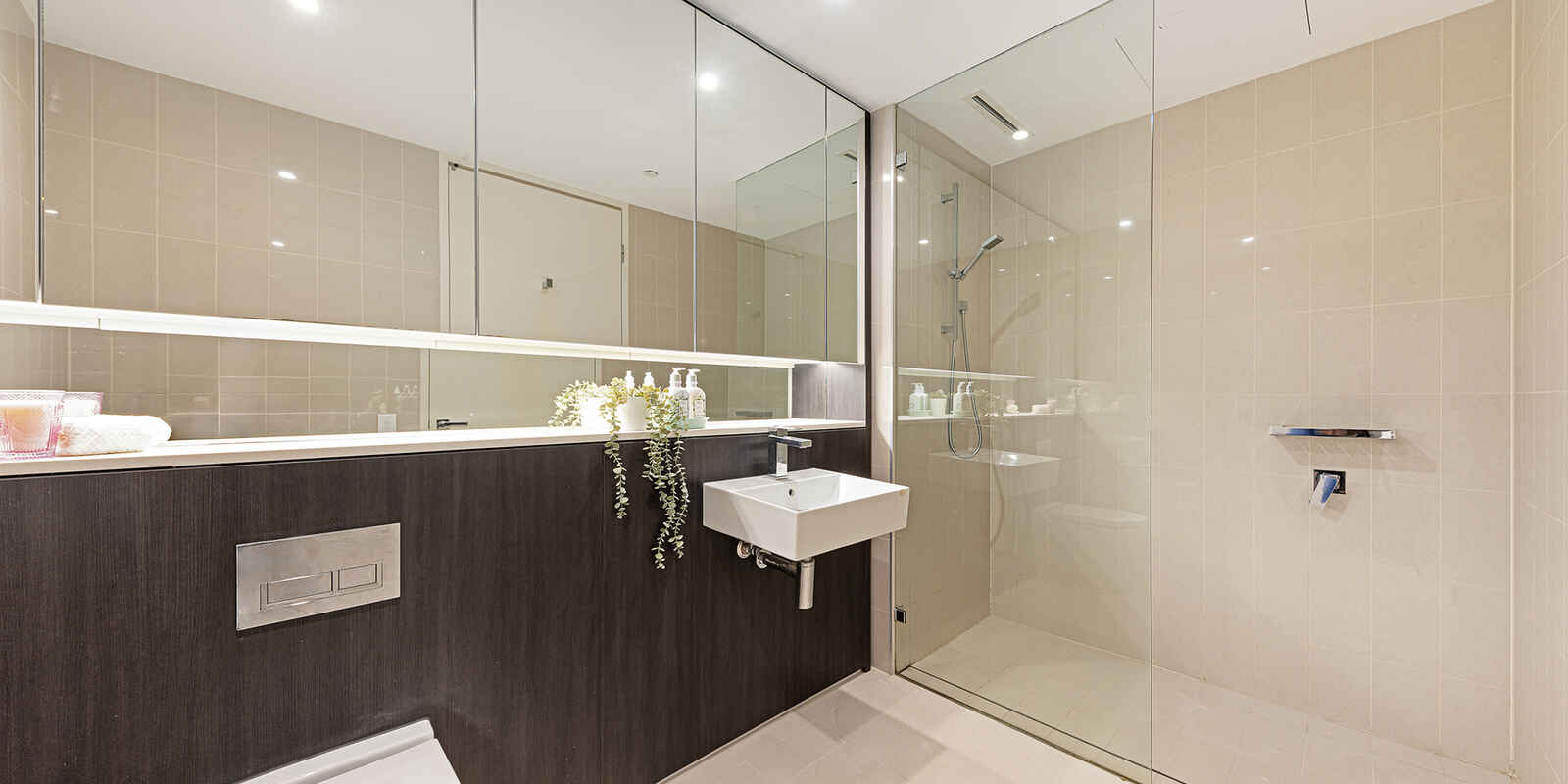 1907/211 Pacific Highway North Sydney 1907/211 Pacific Highway North Sydney