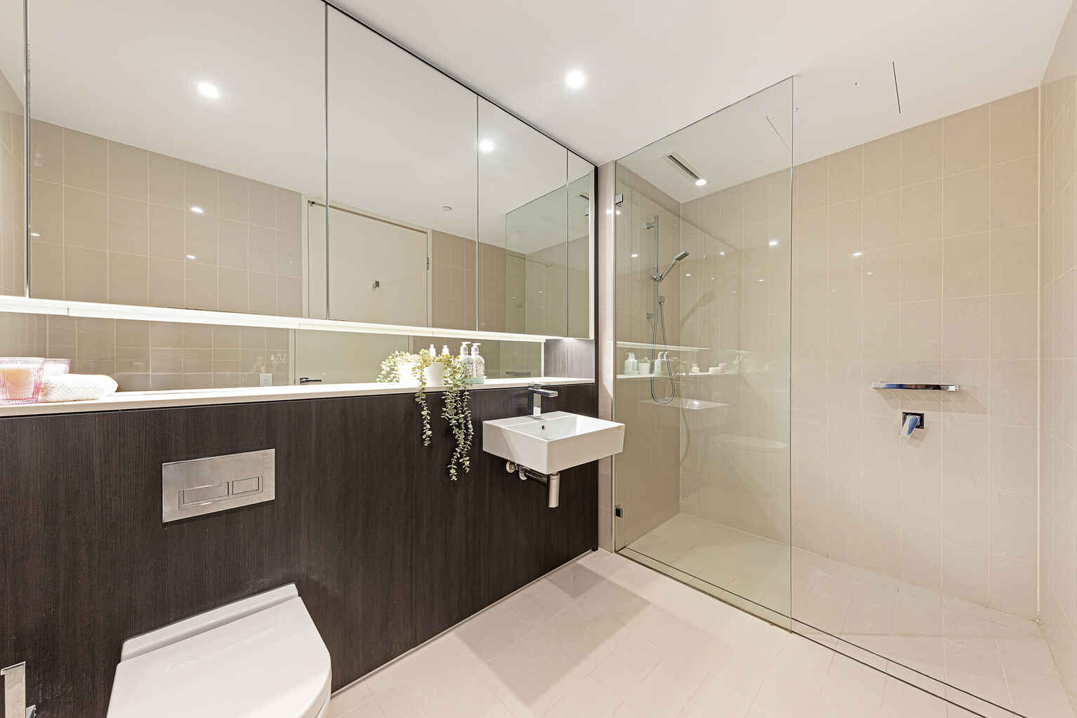 1907/211 Pacific Highway North Sydney