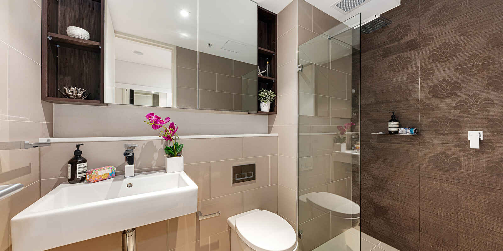 308/156-158 Pacific Highway North Sydney 308/156-158 Pacific Highway North Sydney