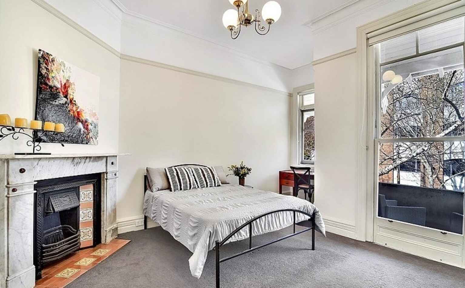 6 McLaren Street North Sydney