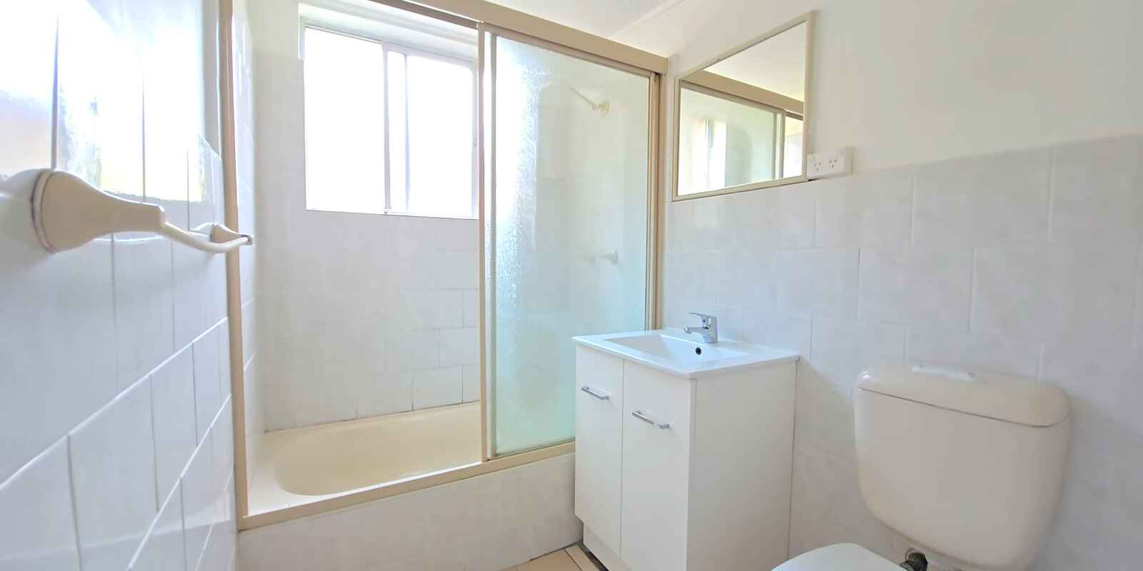 2/7 Mandolong Road Mosman