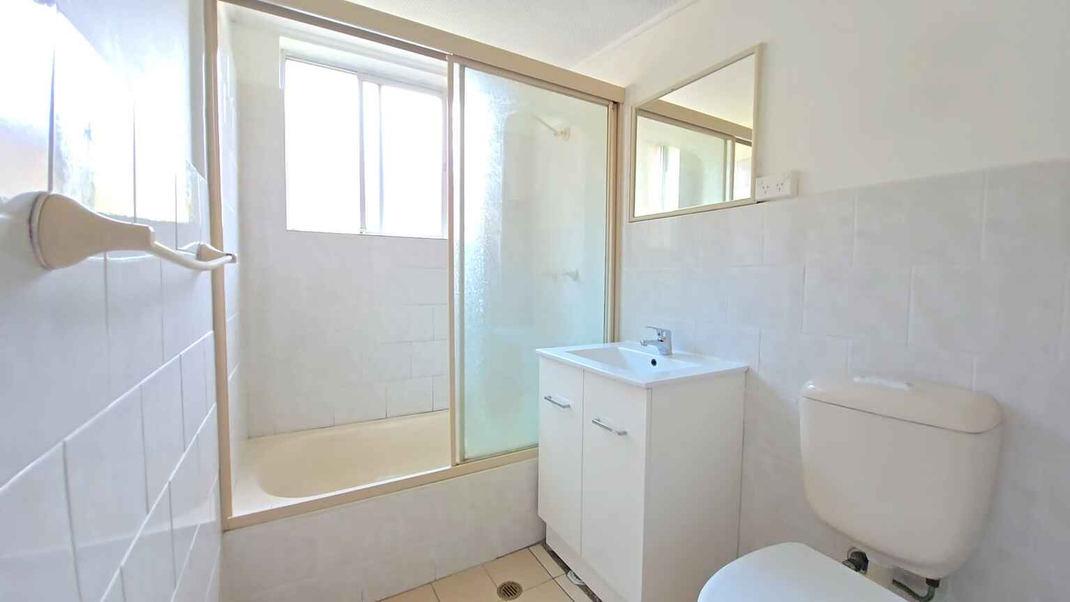 2/7 Mandolong Road Mosman