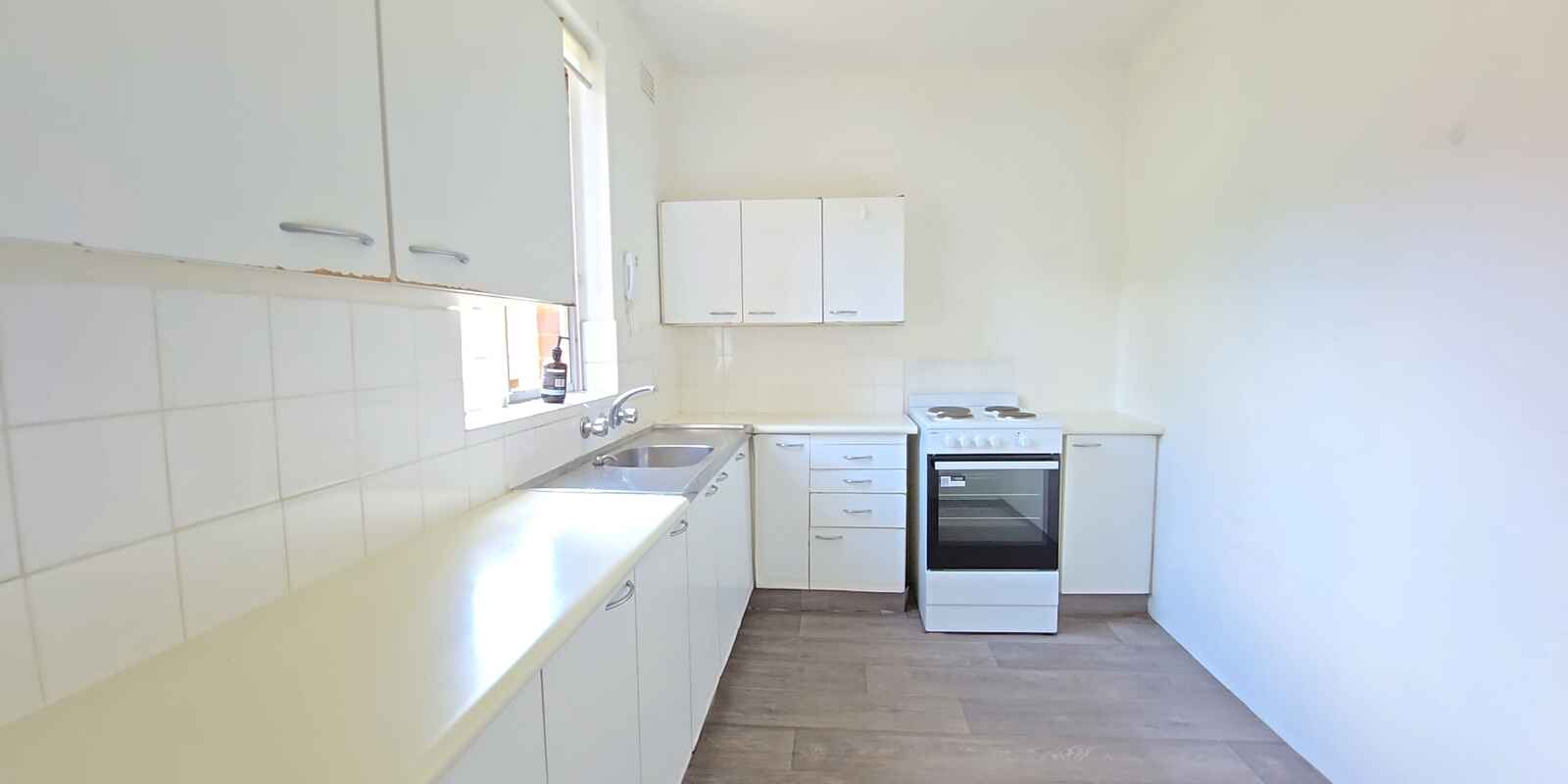 2/7 Mandolong Road Mosman