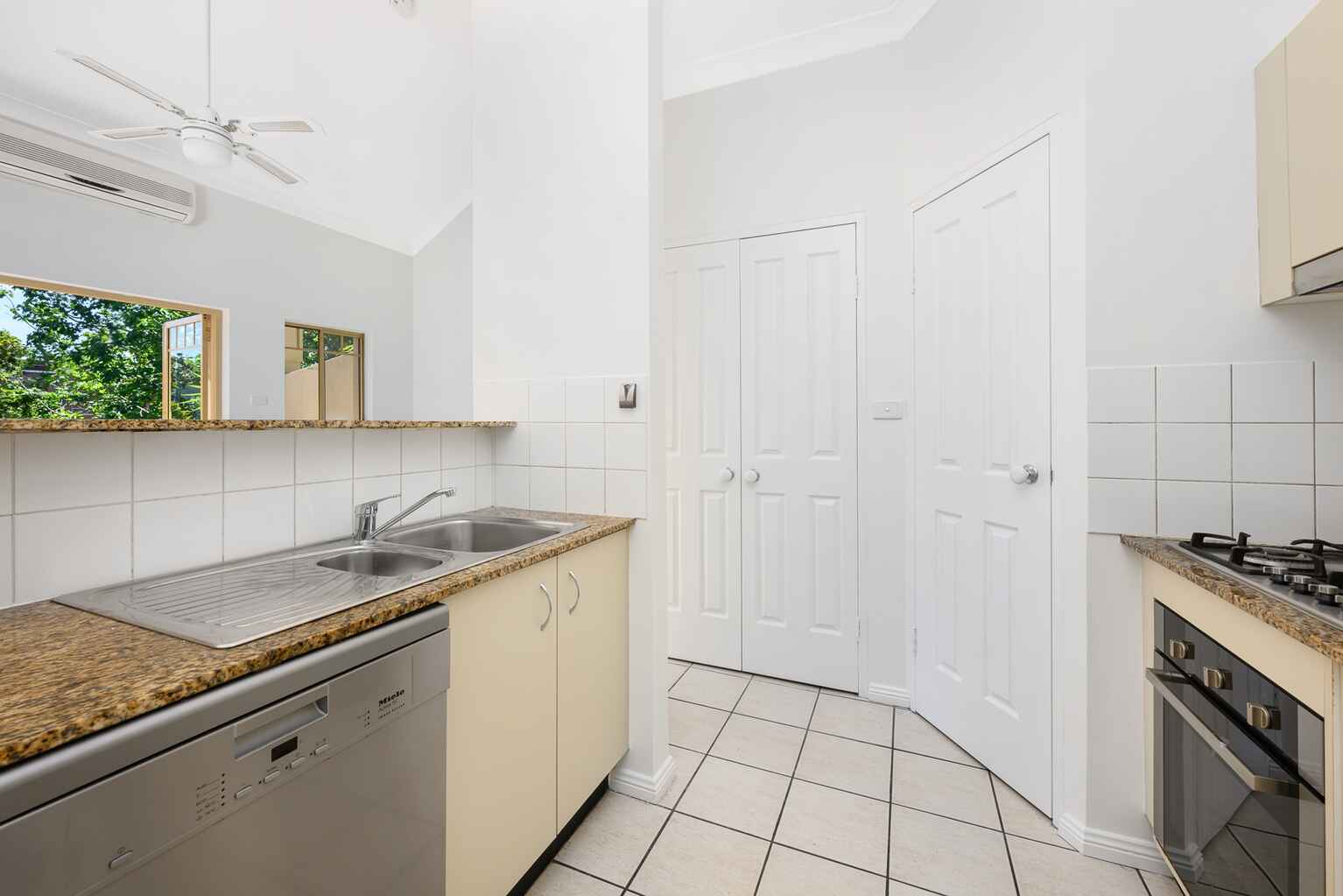 9/207 Willoughby Road Naremburn