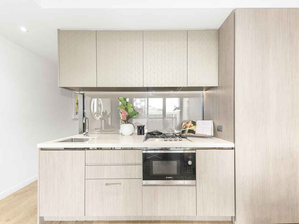 610/225 Pacific Highway North Sydney