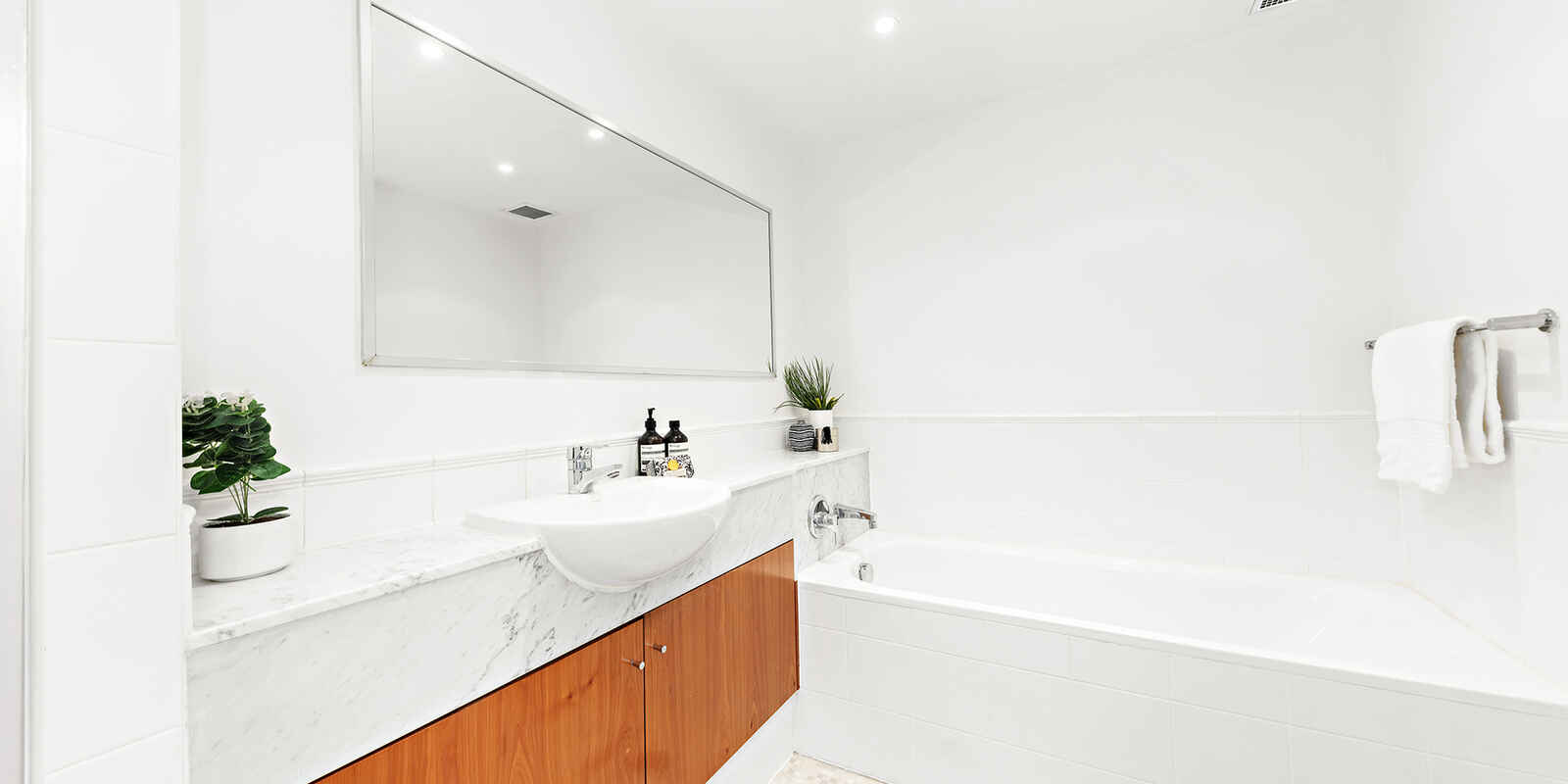 1501/79-81 Berry Street North Sydney