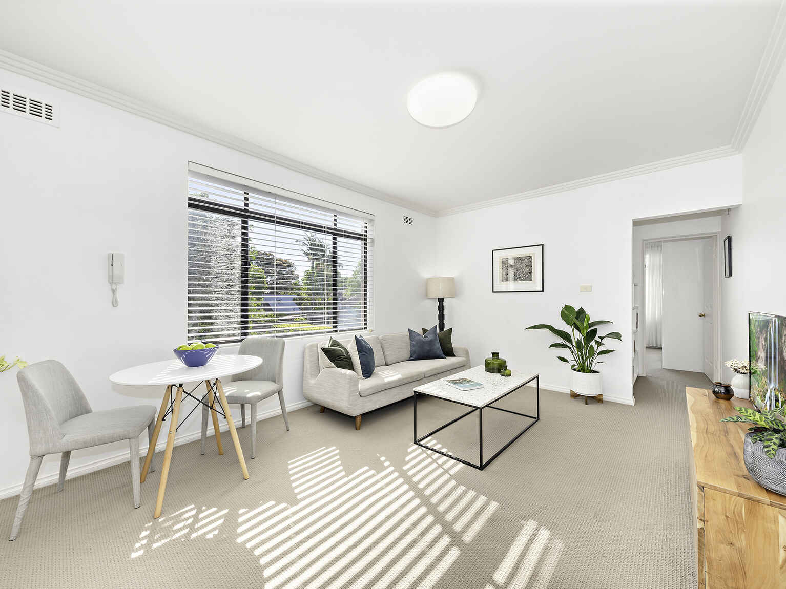 2/108 Atchison Street Crows Nest