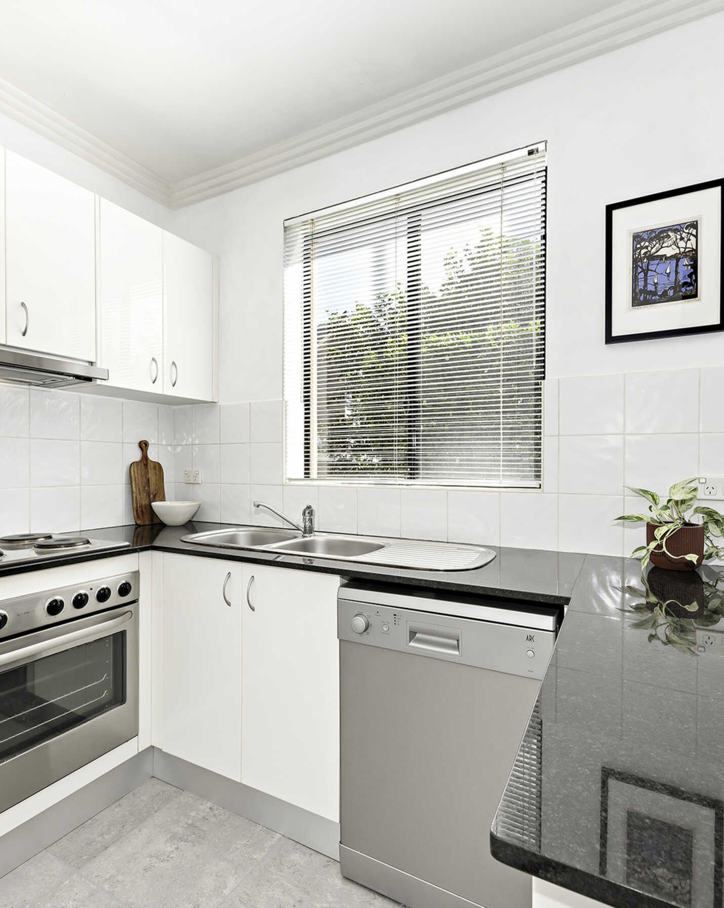 2/108 Atchison Street Crows Nest, Nest - Thumbnail 4