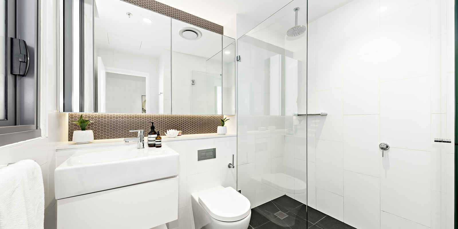 1207/221 Miller Street North Sydney 1207/221 Miller Street North Sydney