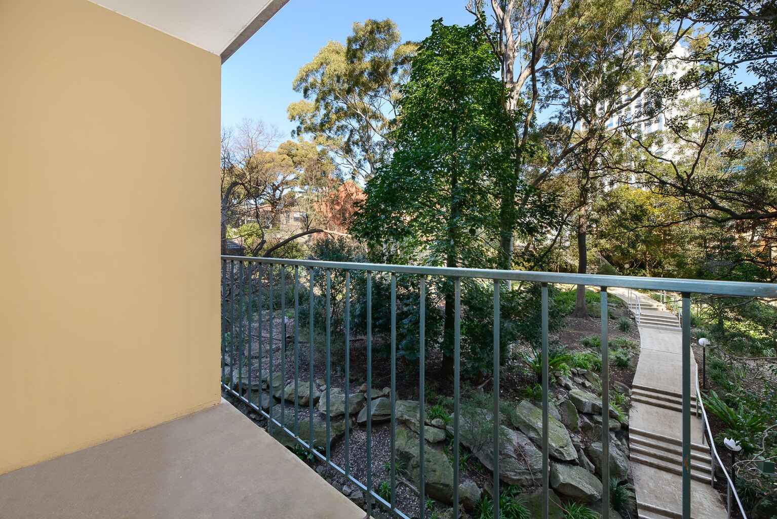514/22 Doris Street North Sydney