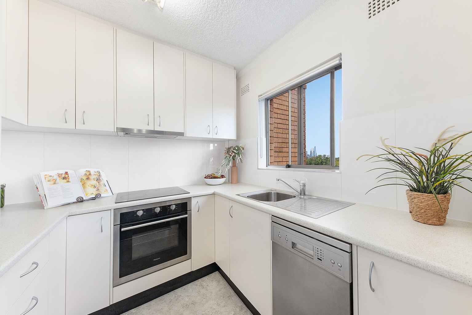 16/19 Shirley Road Wollstonecraft