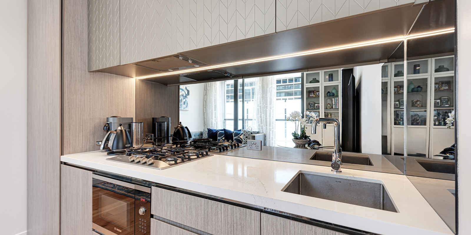 213/225 Pacific Highway North Sydney