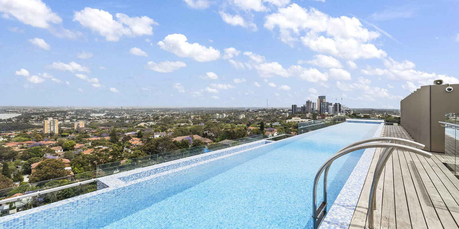 213/225 Pacific Highway North Sydney