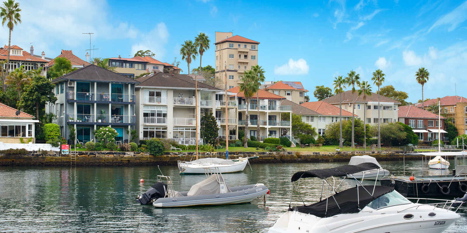 304/47 Carabella Street Kirribilli