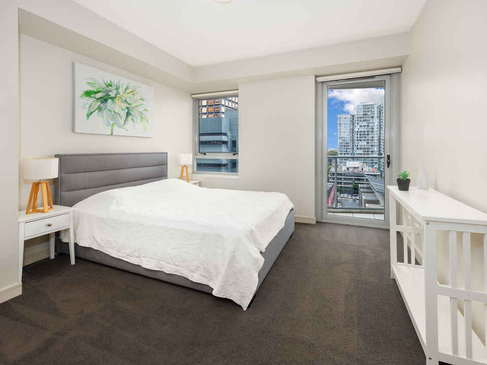 1406/79-81 Berry Street North Sydney