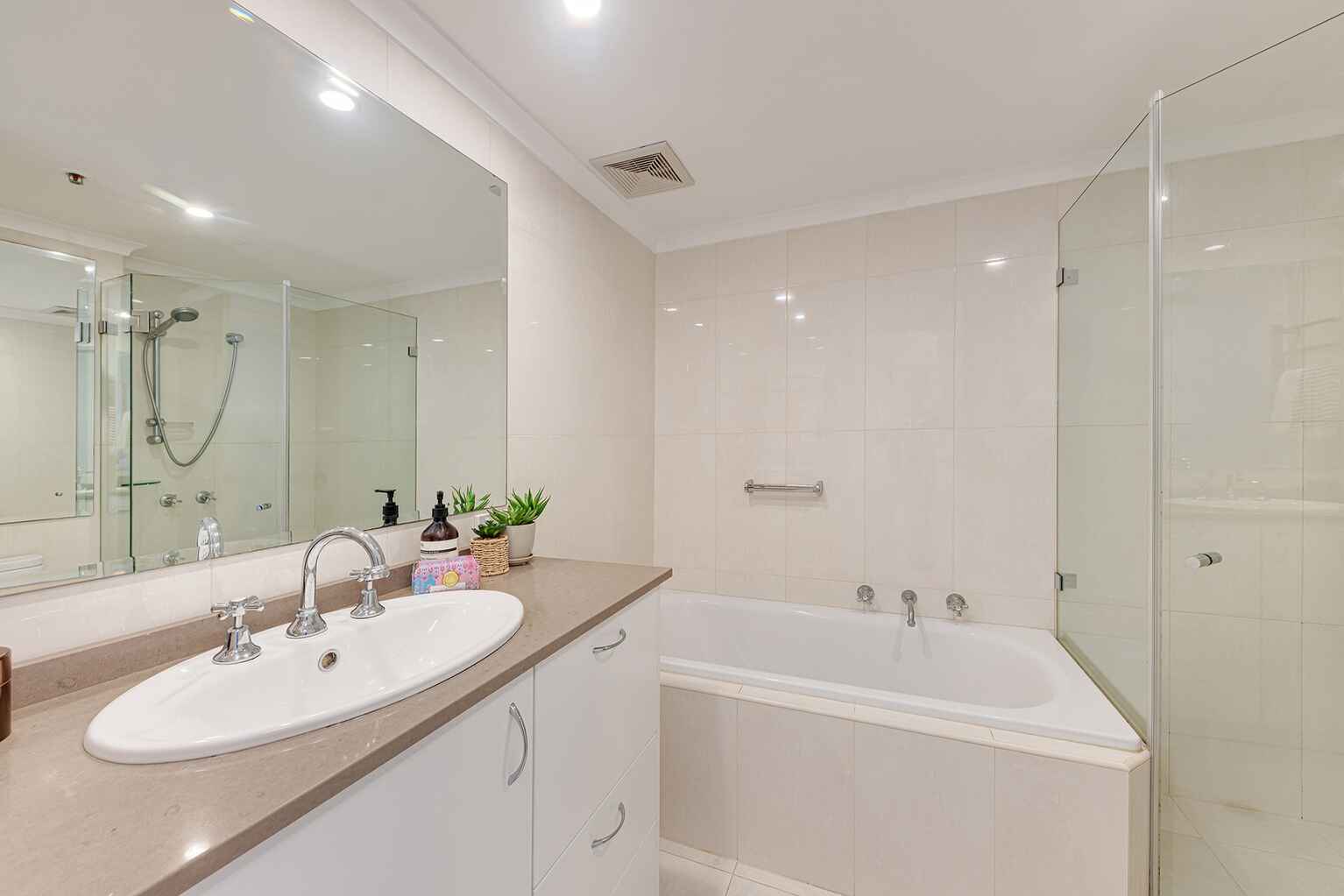 47/171 Walker Street North Sydney 47/171 Walker Street North Sydney