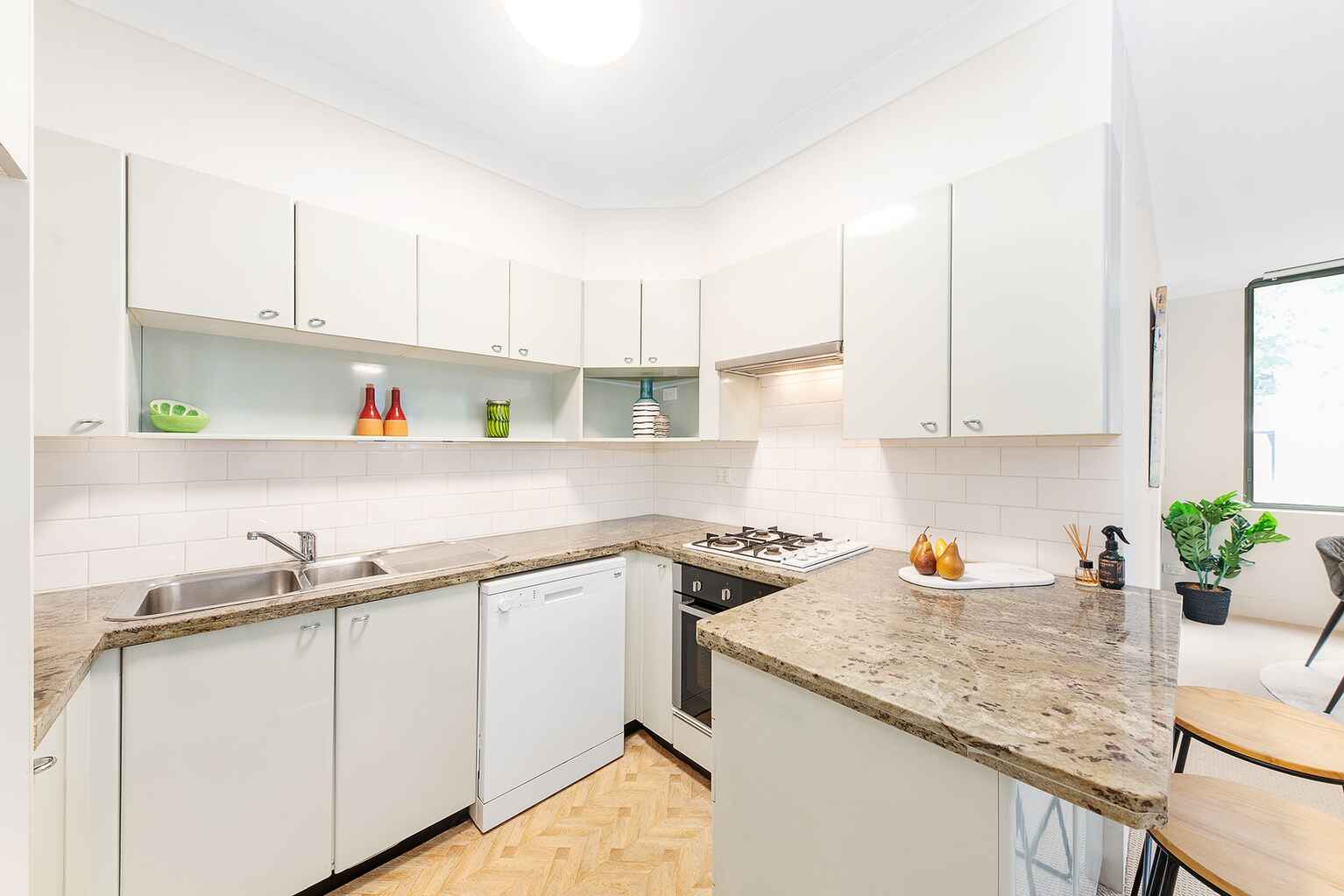 M02/39 McLaren Street North Sydney M02/39 McLaren Street North Sydney