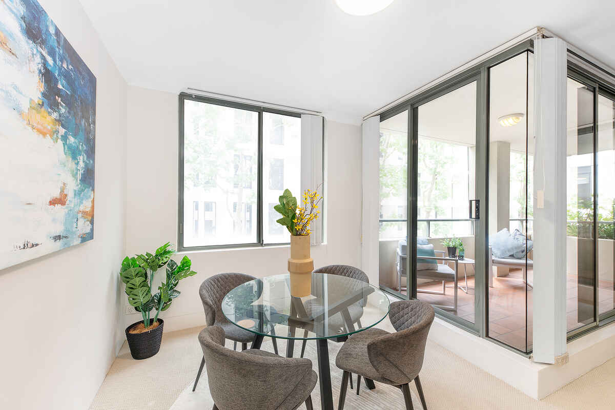 M02/39 McLaren Street North Sydney M02/39 McLaren Street North Sydney