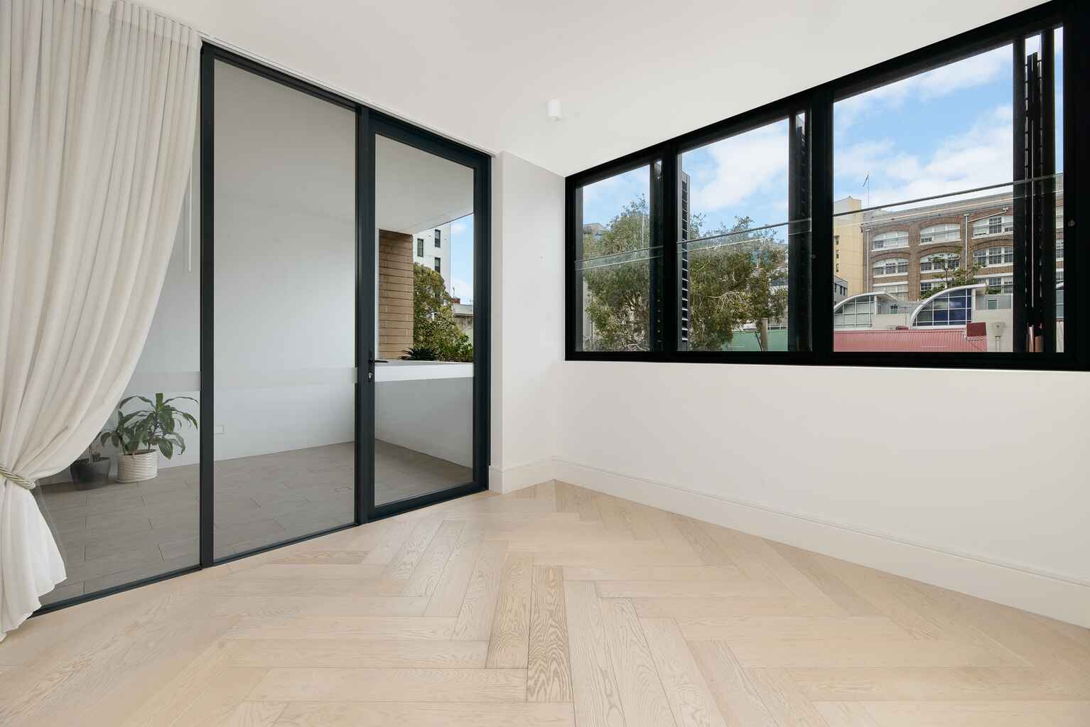 13/144-154 Commonwealth Street Surry Hills 13/144-154 Commonwealth Street Surry Hills