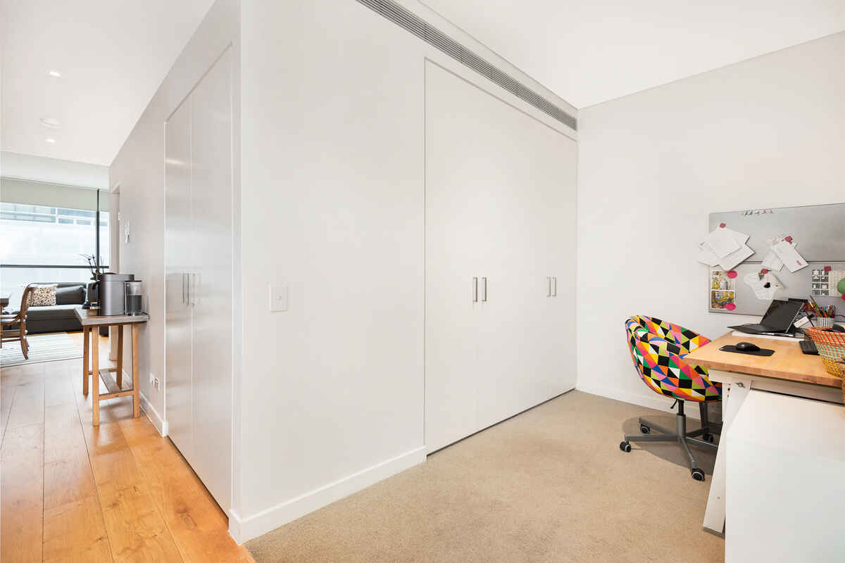 217/225 Pacific Highway North Sydney 217/225 Pacific Highway North Sydney