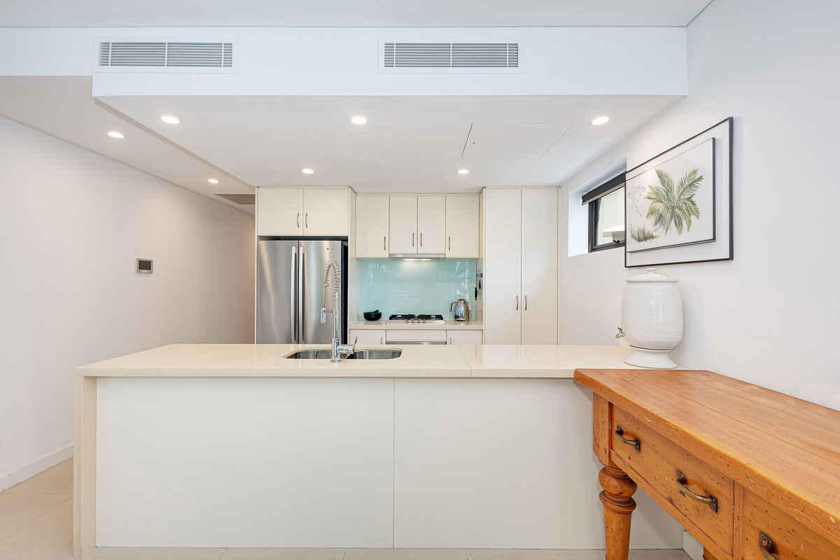 2/16 Rocklands Road Wollstonecraft