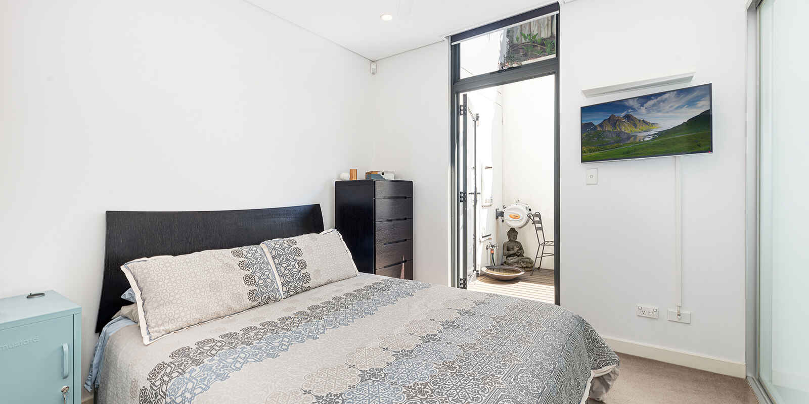 2/16 Rocklands Road Wollstonecraft