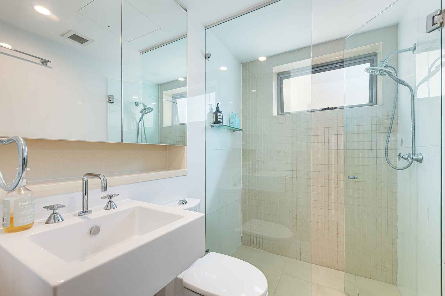 2/16 Rocklands Road Wollstonecraft 2/16 Rocklands Road Wollstonecraft