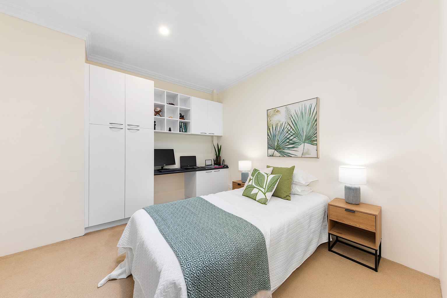 57/19A Young Street Neutral Bay