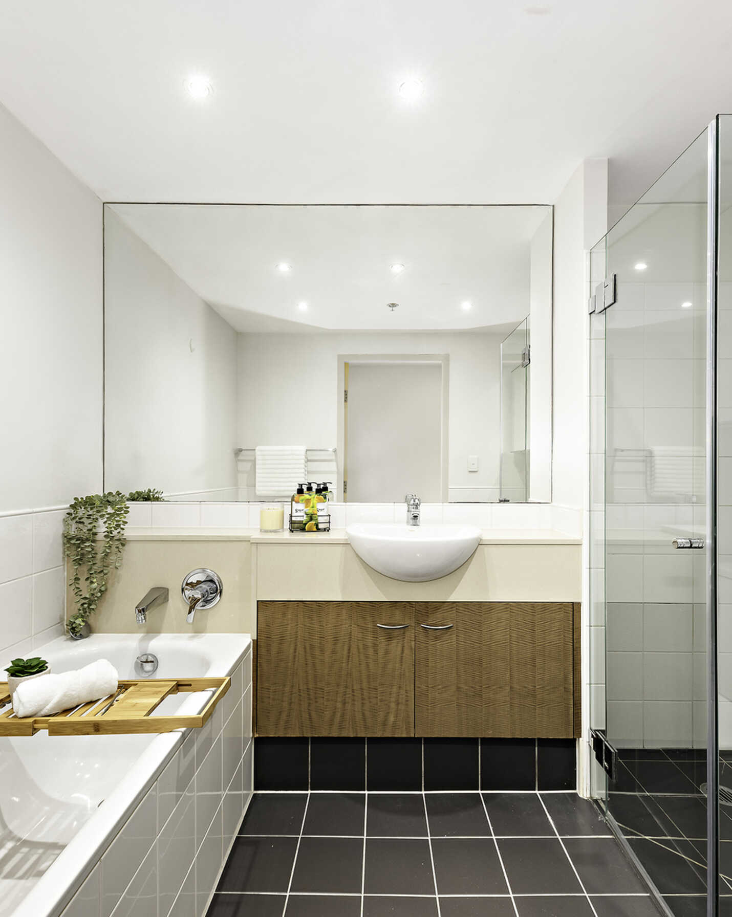 1108/79-81 Berry Street North Sydney, Sydney - Thumbnail 5