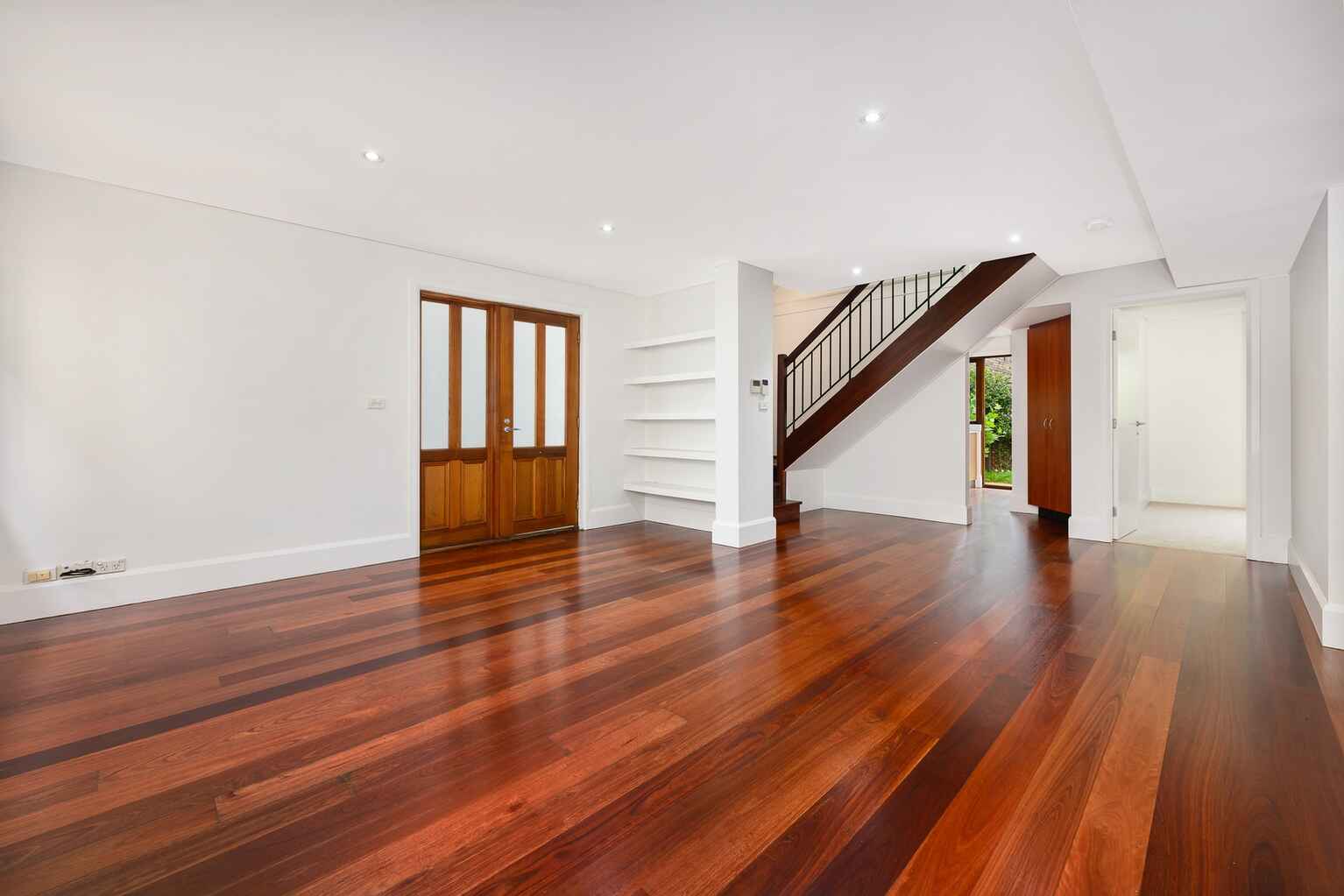 8A Bay Road North Sydney 8A Bay Road North Sydney