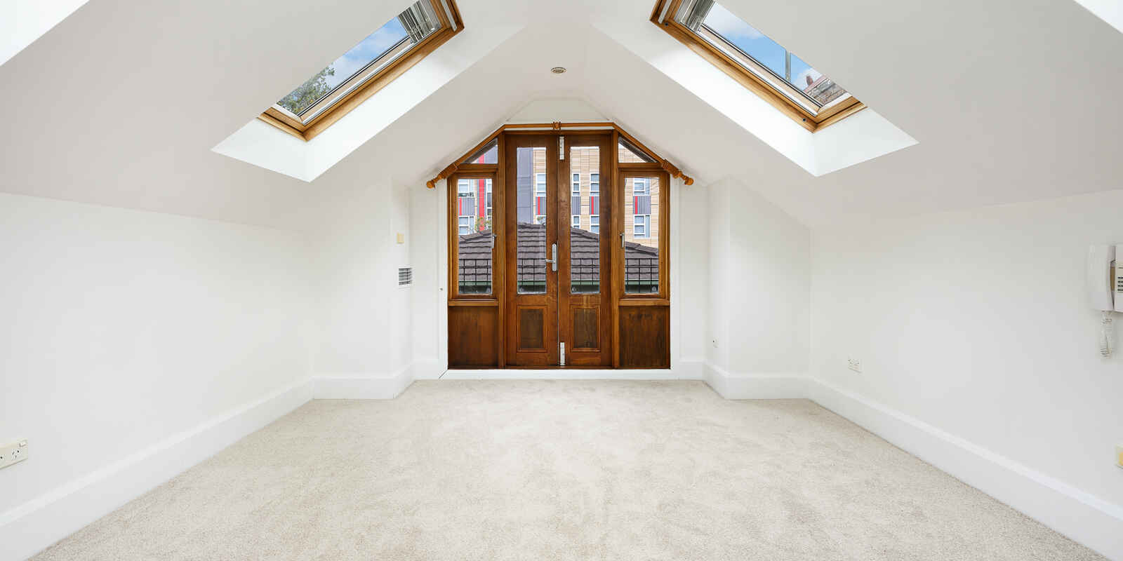 8A Bay Road North Sydney 8A Bay Road North Sydney