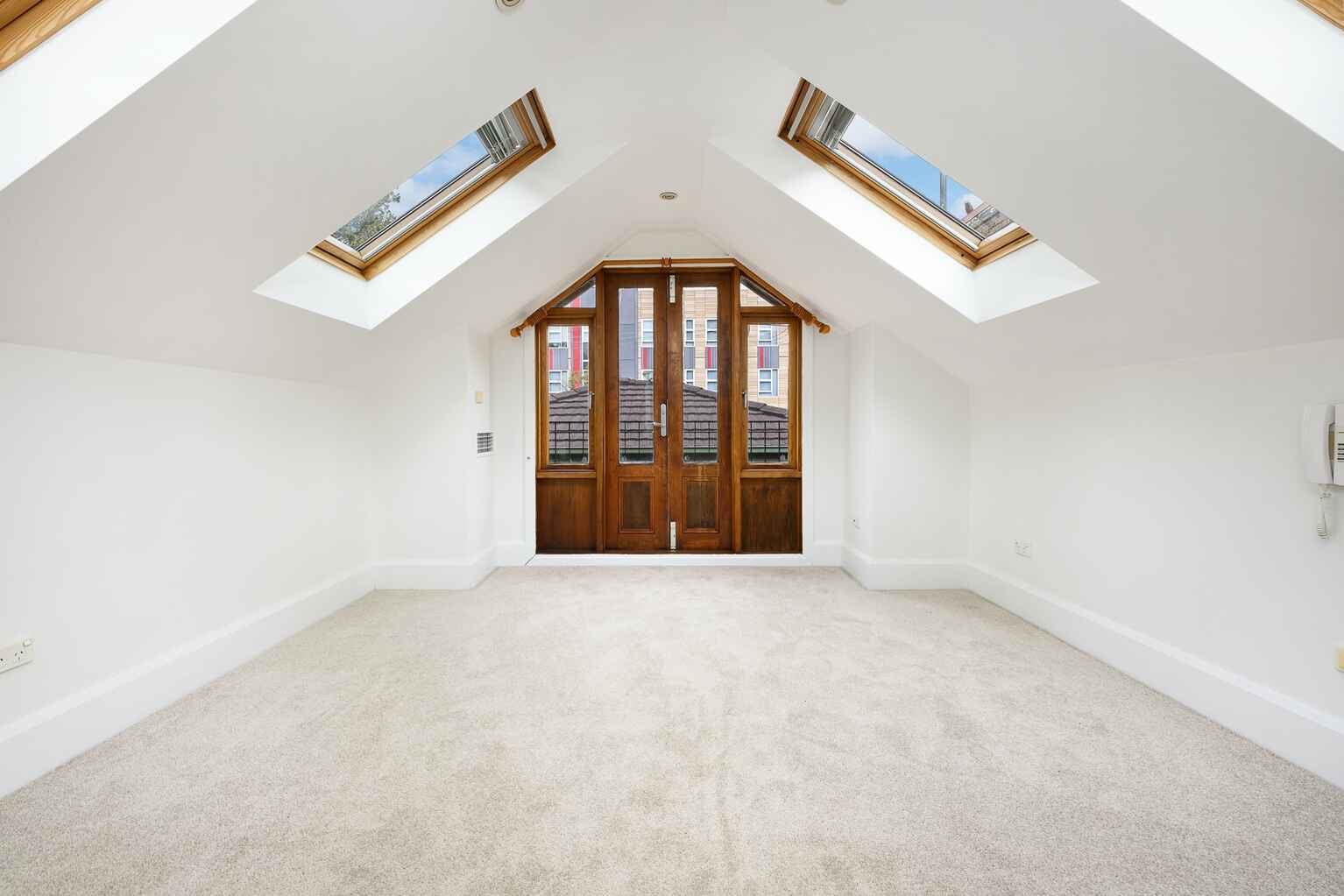 8A Bay Road North Sydney 8A Bay Road North Sydney