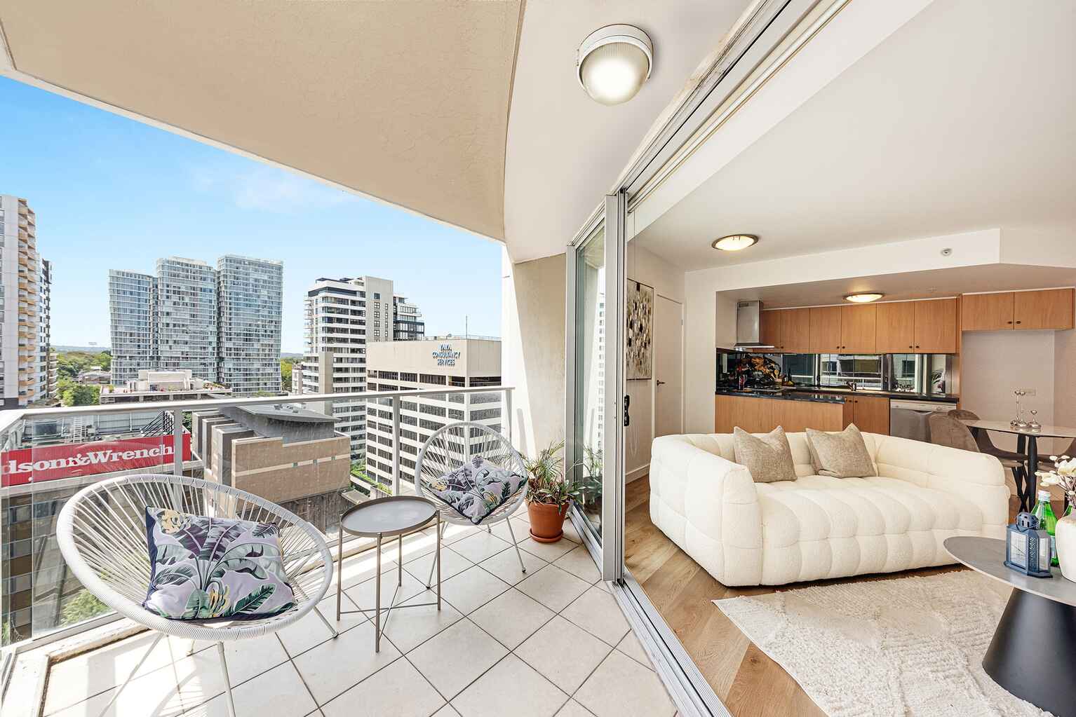 1305/79-81 Berry Street North Sydney