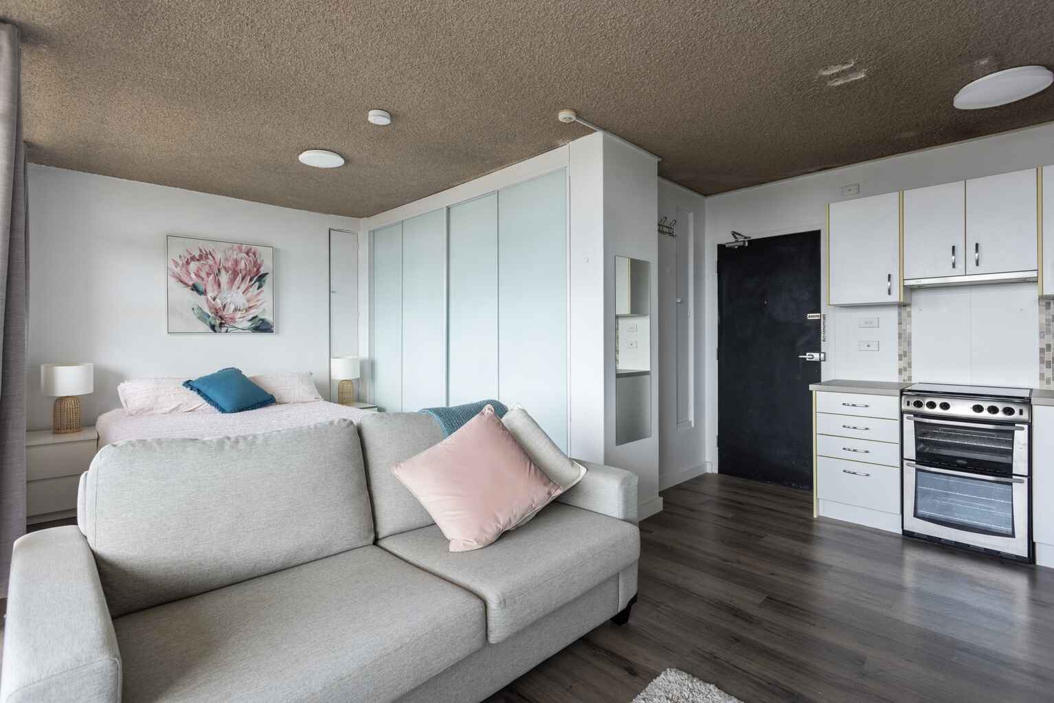 804/54 High Street North Sydney 804/54 High Street North Sydney